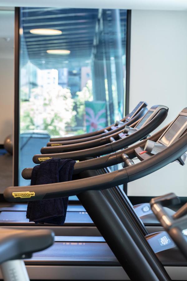 Next Hotel Melbourne, Curio Collection By Hilton Esterno foto The gym at the hotel