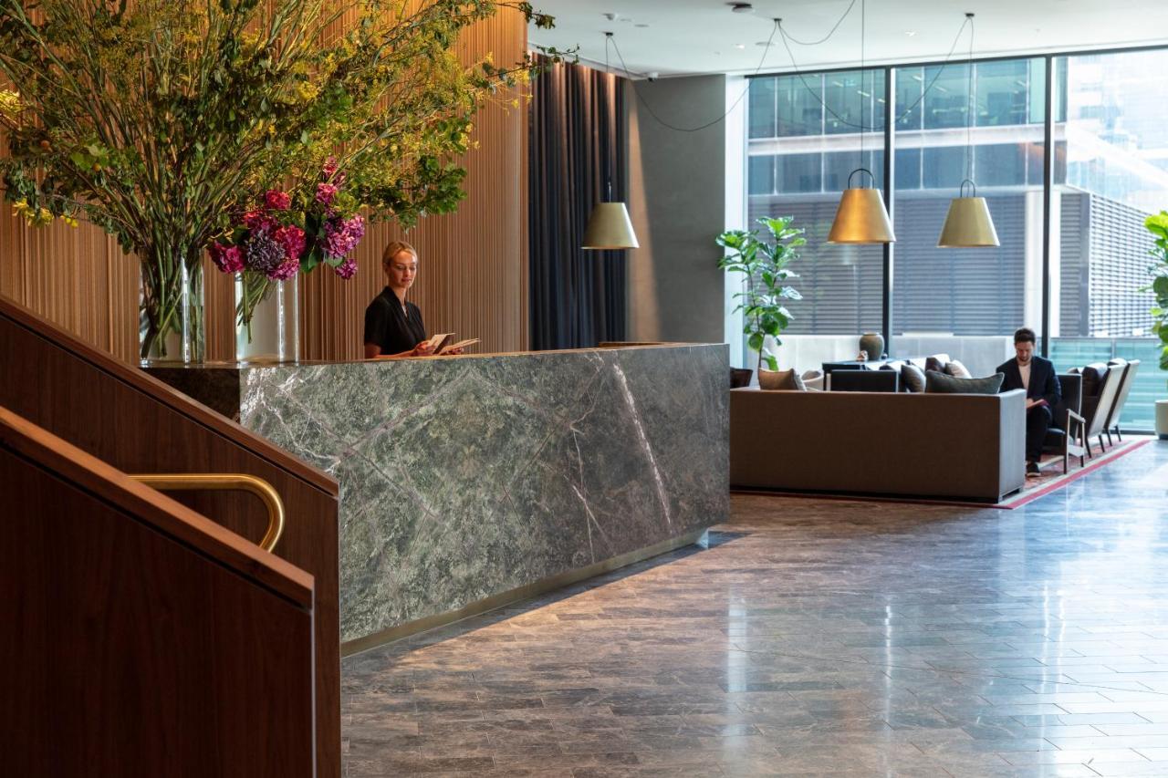 Next Hotel Melbourne, Curio Collection By Hilton Esterno foto The lobby of the hotel