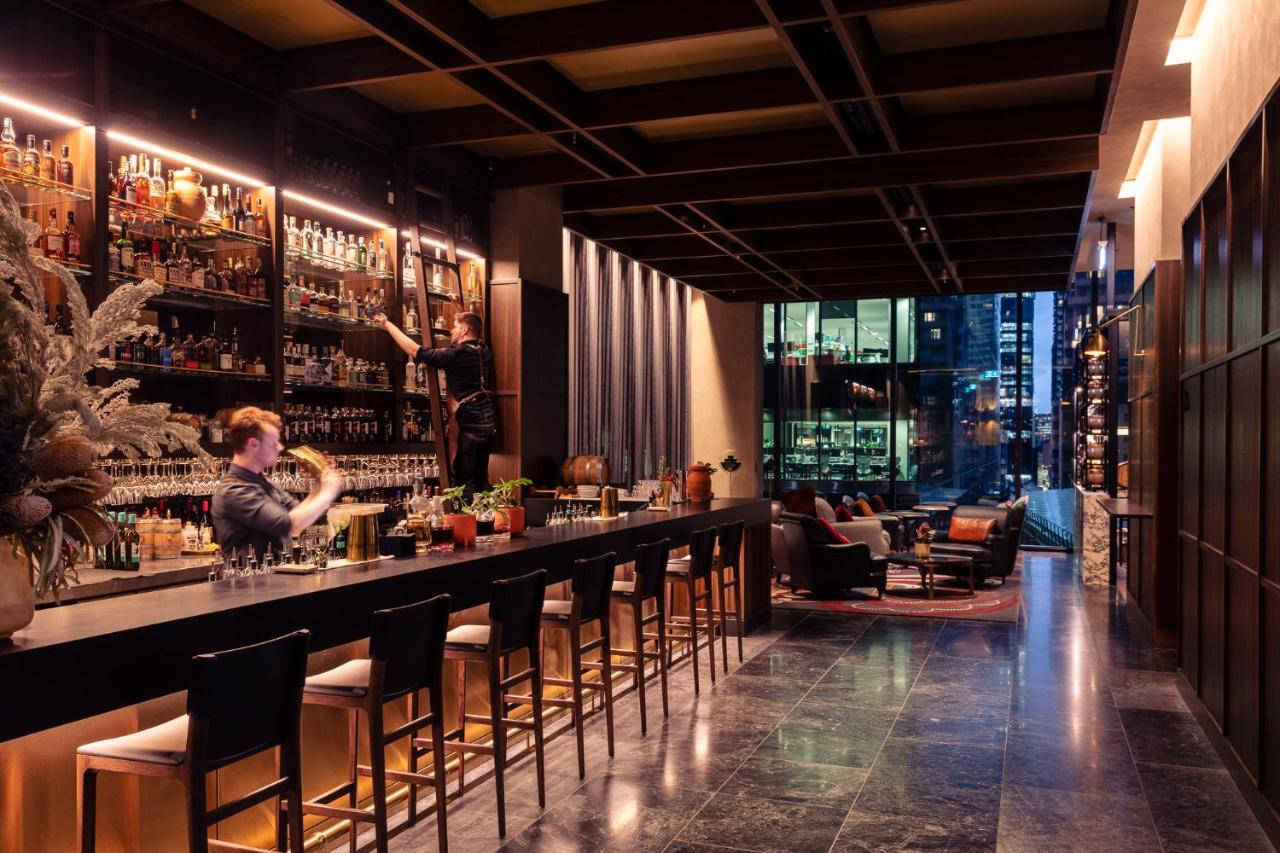 Next Hotel Melbourne, Curio Collection By Hilton Esterno foto The Bar at The Standard London